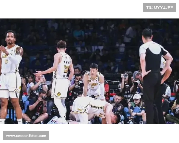 CBA总冠军荣耀之路:谁将书写新历史,挑战王者宝座 CBA总冠军荣耀之路:谁将书写新历史,挑战王者宝座