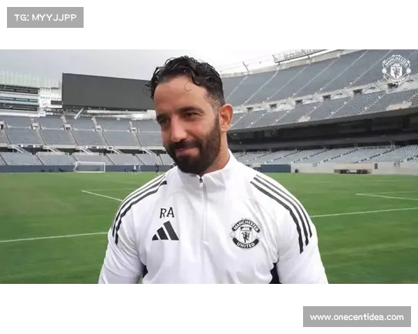 电讯报：曼联坚持引进谢什科的决心令人费解